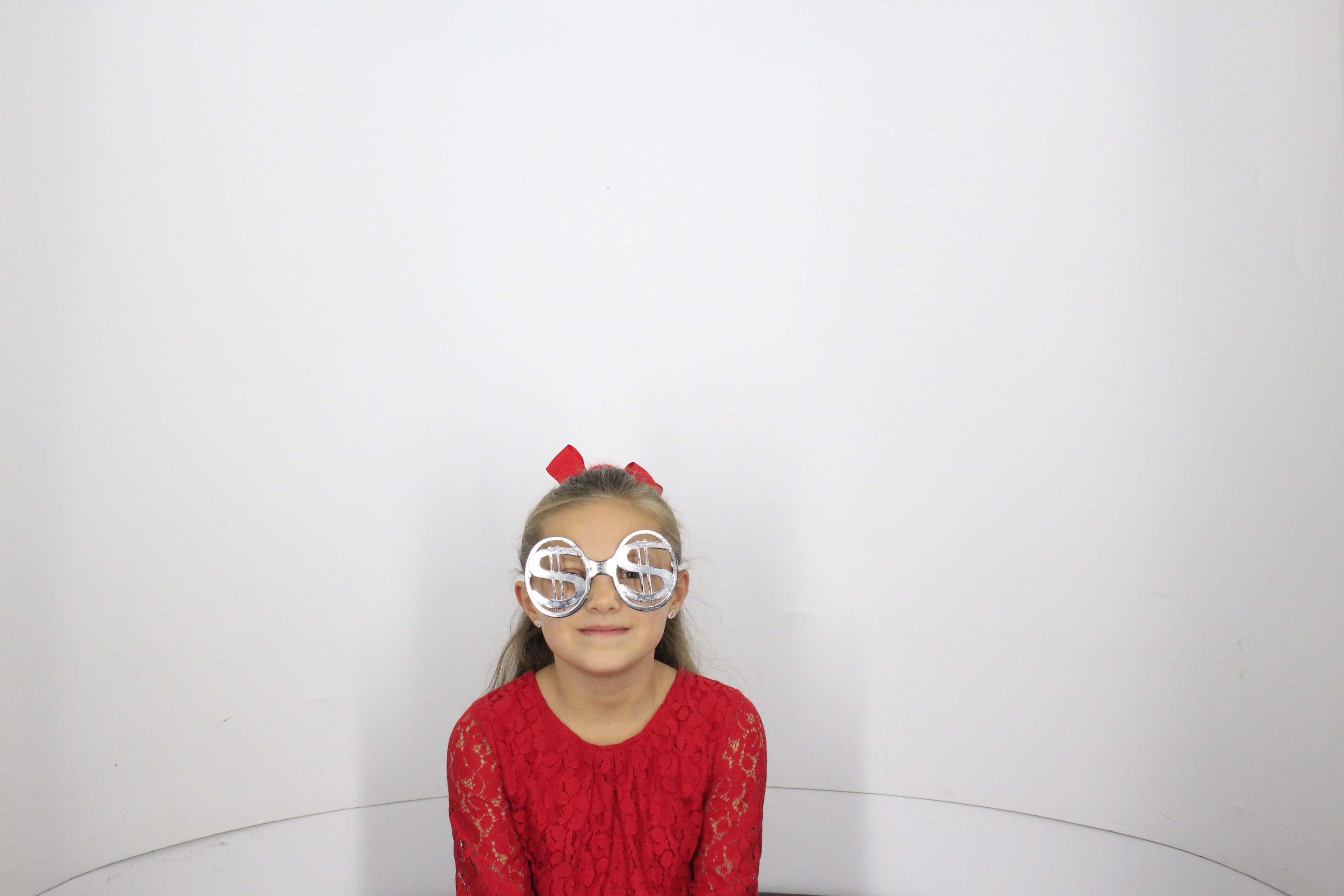 Simon & Muna  | View more photos from the event at gallery.myphotoboothexperience.co.uk/u/MyPhotoBoothExperienceLtd/Simon-Muna